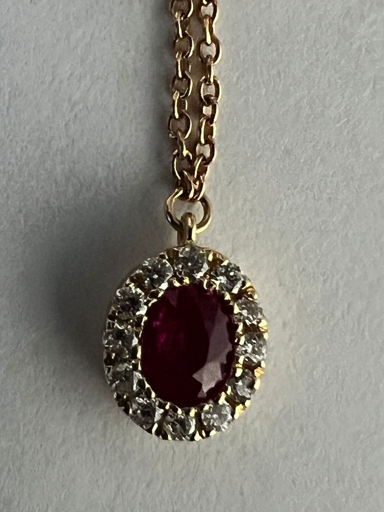 Collar Rubi y Diamante - R 0.2Ct/ D 0.1Ct/ OA / 45 CM