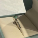 [178] Anillo Esmeralda y Diamante Redonda - Esm 0.79Ct/D 0.07Ct/ OB